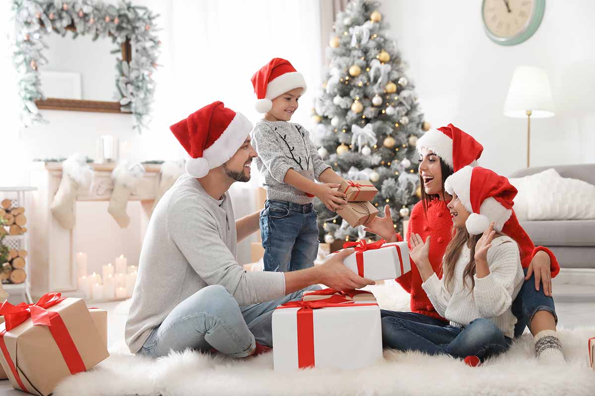 How to Handle Your Family Over Christmas